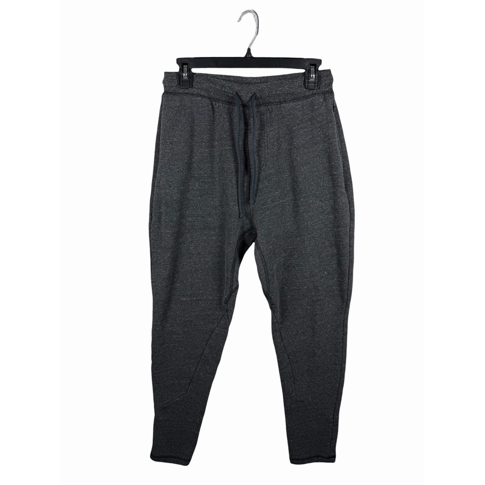 Alo Yoga The Triumph Sweatpant in Gray Men's Sz M